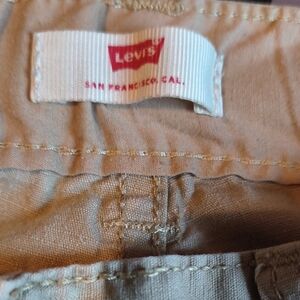 Levi's Beige Casual Pants